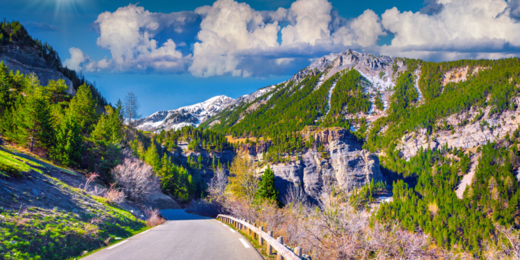 Col de la Bonette, Frankrijk: Rijden over een van de hoogste verharde wegen van de Alpen