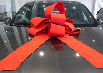 Een nieuwe auto of een tweedehands auto kopen: De ultieme gids voor jouw beste keuze