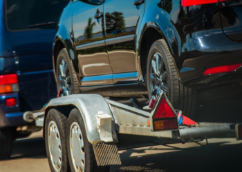 Geïmporteerde occasion kopen: Voordelen, kosten en valkuilen van een auto importeren