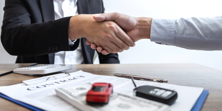 Succesvol onderhandelen over de prijs van je nieuwe auto: De beste tips voor een slimme deal