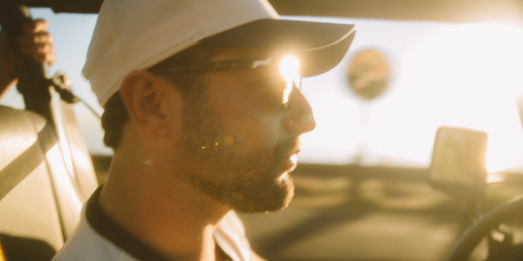 Autorijden met laagstaande zon