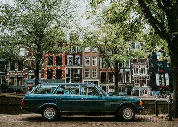 benzineauto de binnenstad