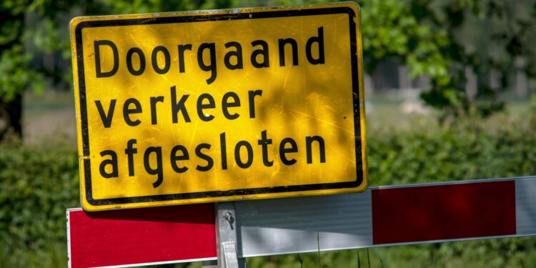 Onopvallende verkeersbordjes kosten