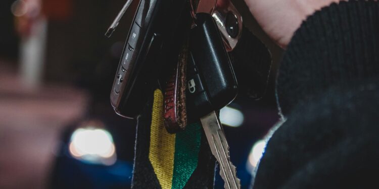 auto uitlenen aan vrienden