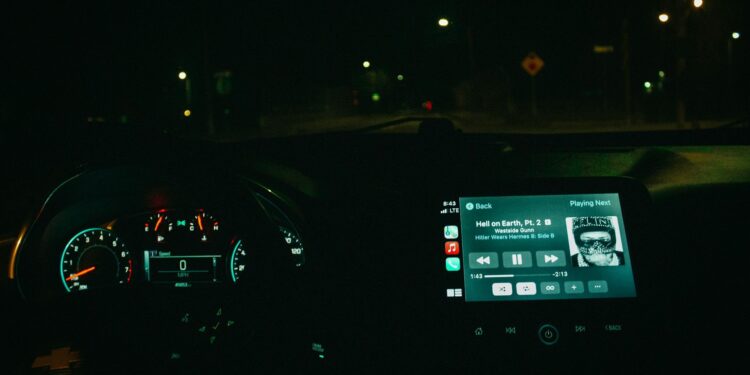 luide muziek in de auto