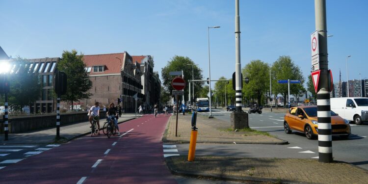 onder verkeersboetes uitkomen