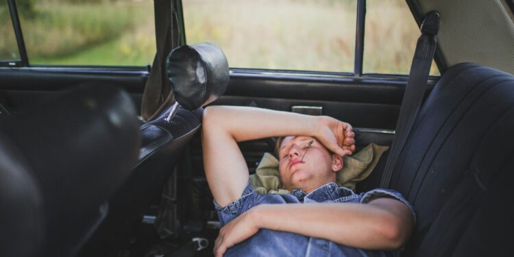 slapen in je auto