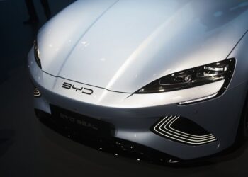 1000 volt elektrische auto