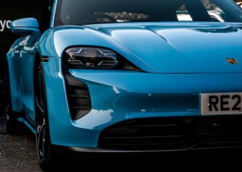 elektrische sportauto