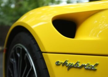 elektrische versus hybride auto’s