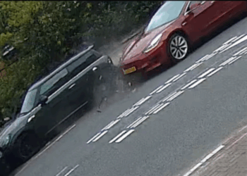 Tesla Autopilot botsing