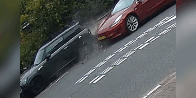 Tesla Autopilot botsing