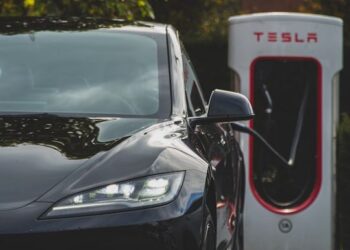 tesla verkoopdaling